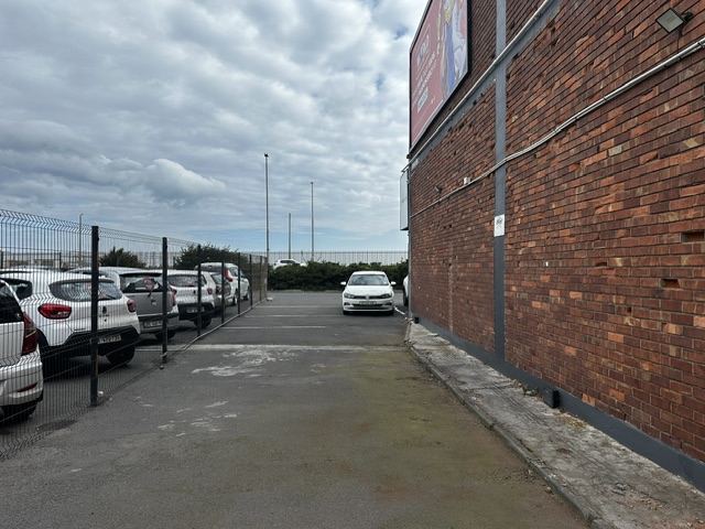 To Let Commercial Property for Rent in Paarden Eiland Western Cape